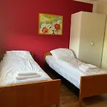 Fatlume No 5 6 בית הארחה