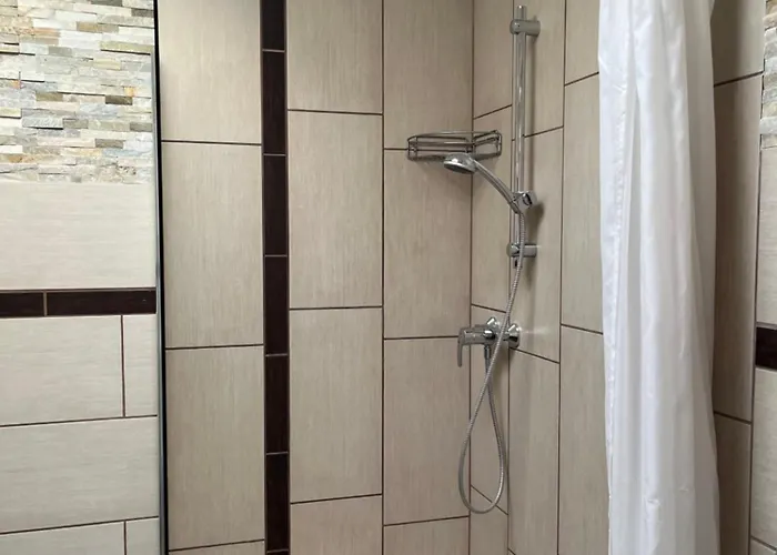 Fatlume Gæstehus 3*